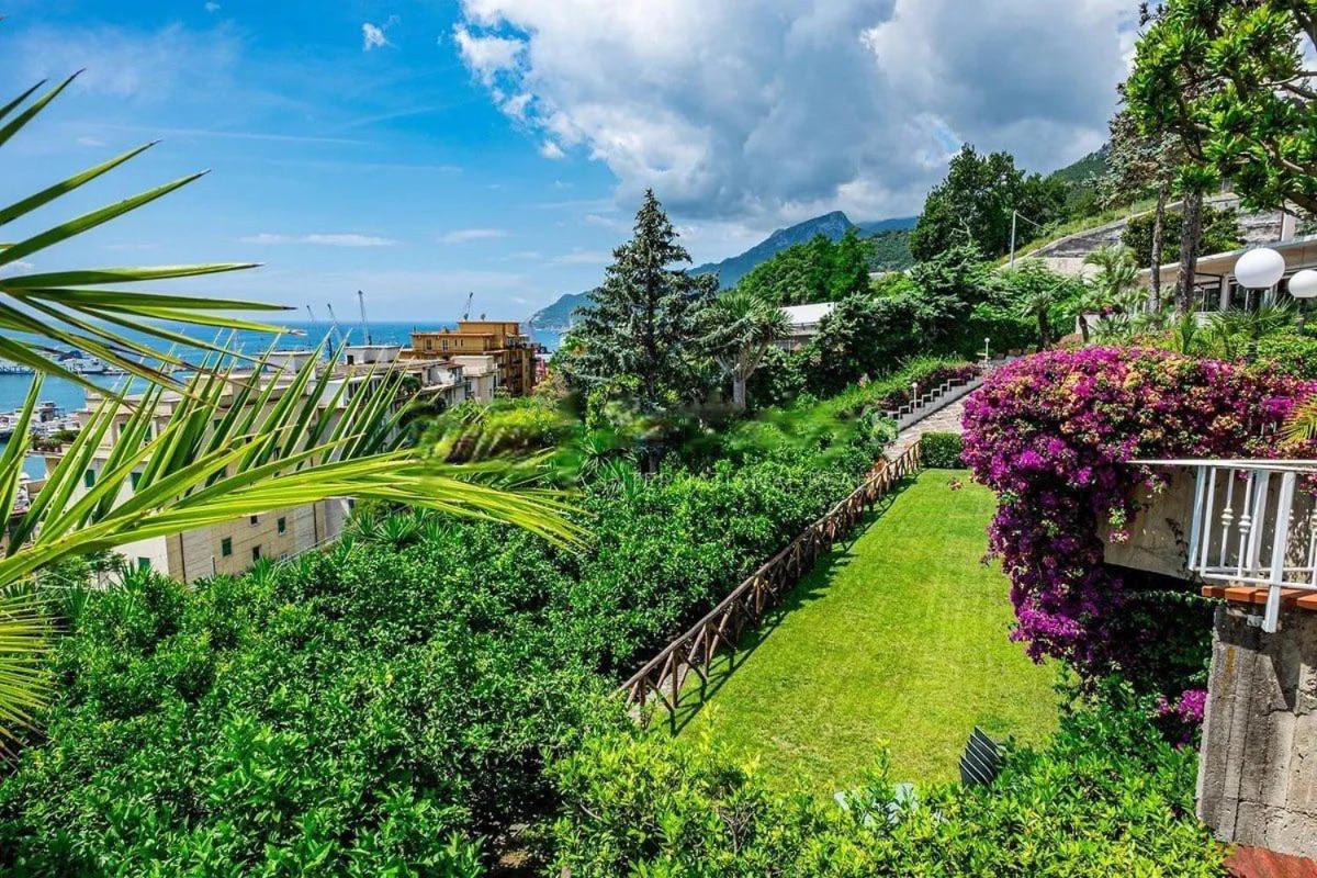 Poseidon -boutique Hotel- 4*
