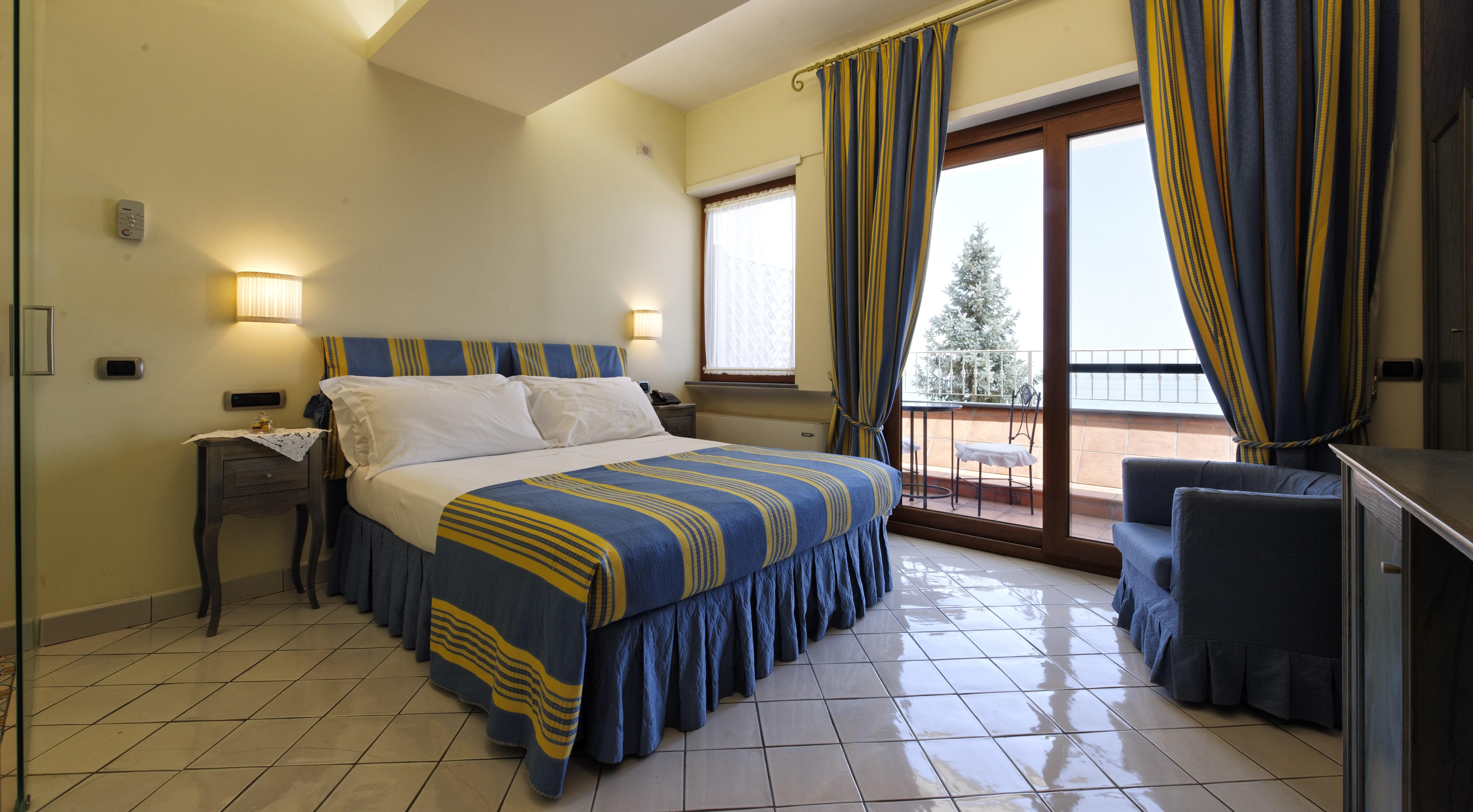 Poseidon- Boutique & Events 4* Salerno